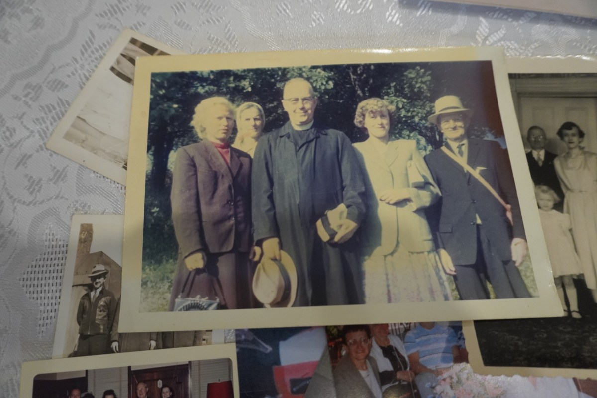 Discovering Relative Gold