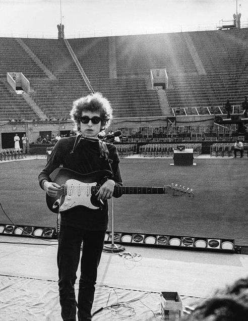 Dylan at sound check