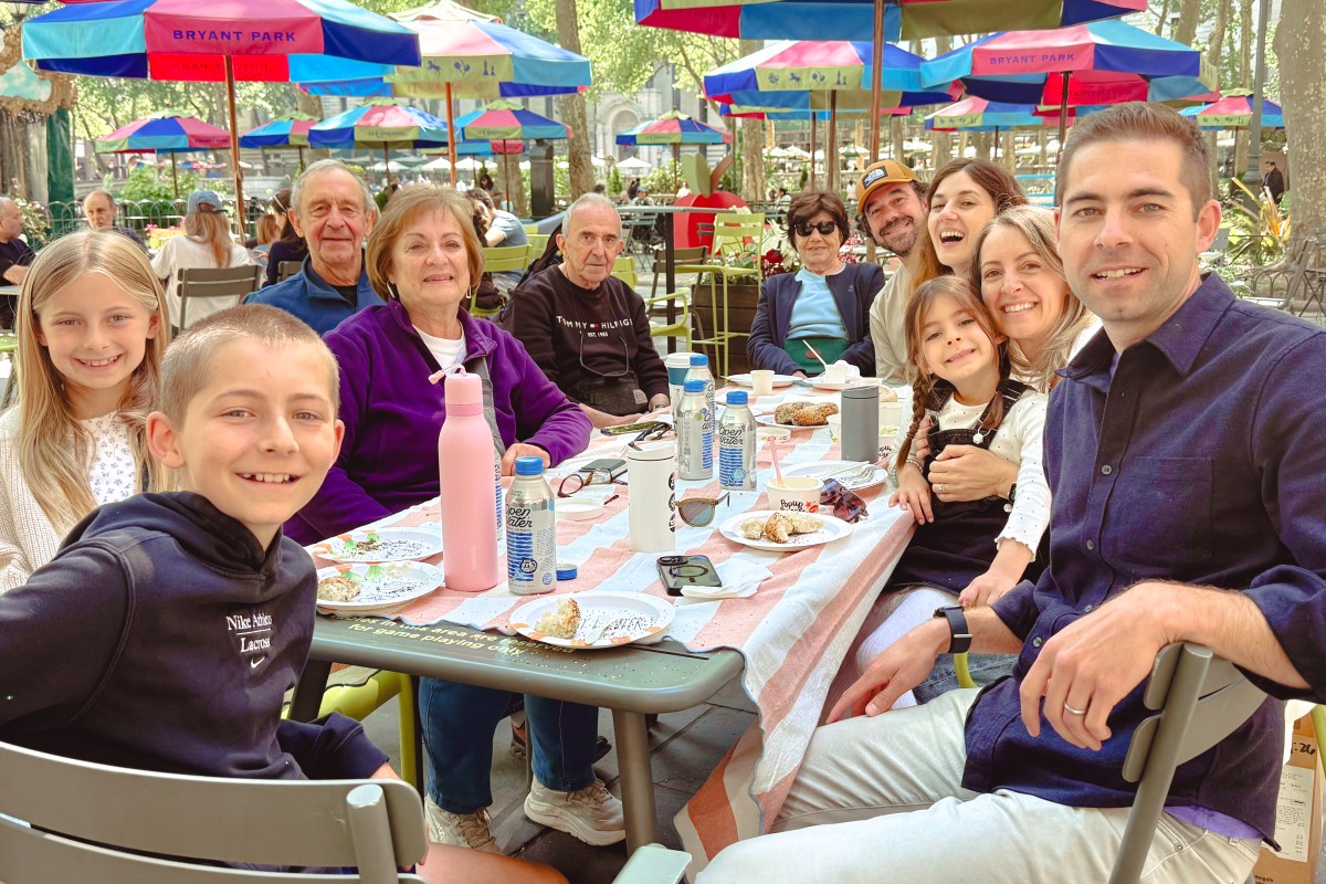 Picnic breakfast in NYC